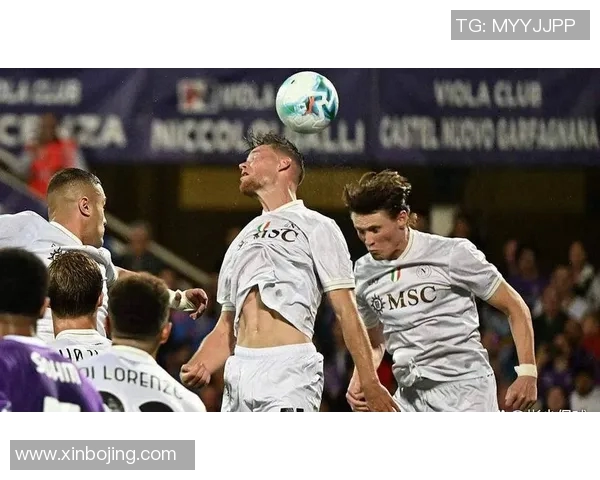 足球场惊现神秘球星引爆全场观众惊叹是谁让全场为之一振